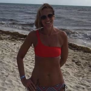 Meet your Posher, Jenn